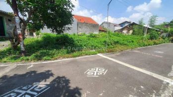 Tanah Bebas banjir di Meteseh Tembalang 84 m²