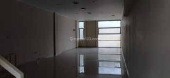 Dijual Dan Disewa Ruko 3 Lantai di Holis , Nego