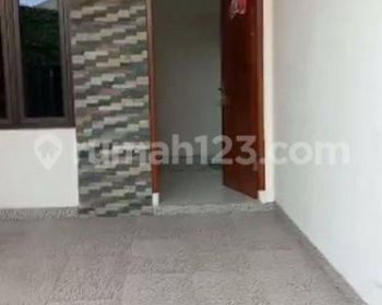 Rumah disewakan Poris indah