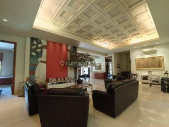 Rumah 2 Lantai Bagus SHM di Cilandak Timur , Jakarta Selatan