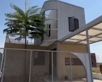 PALING UNIK DP 0 Rumah Timur Tengah 2 lantai