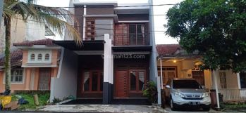 Di sewakan rumah 2 lantai furnish Sentul city