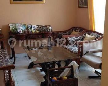 Rumah 2 Lantai Dekat Tol di Sektor 9 Bintaro Jaya Gb 9387 Rs