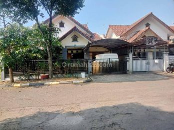 Dijual Rumah Satu Lantai Komplek Batununggal
