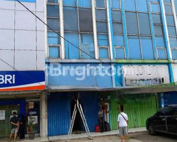 Ruko 3 Lt dilokasi Strategi/Bisnis di Jatibening