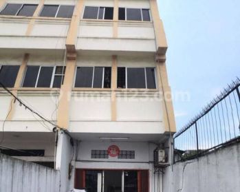 Ruko Strategis Akses Mudah di Jl. Pekapuran 2, Tanah Sereal, Tambora, Jakarta