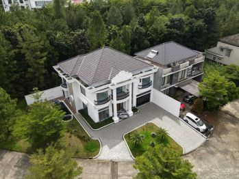 Rumah Classic 2 Lantai Cluster Terdepan Dekat Tol Sentul City, Bogor