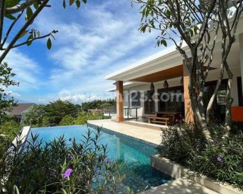 Rumah Cantik Best View Full Furnished di Cluster Sentul City, Bogor