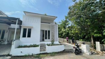 Rumah gajahmungkur sampangan menoreh Siap huni Murah