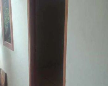 Kos Kostan Kamar Mandi Dalam