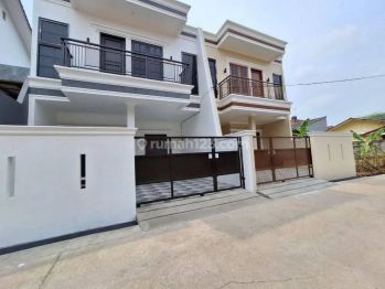 Rumah Baru Bagus Kokoh 2 Lt Strategis dekat Galaxy Pekayon Bebas Banjir