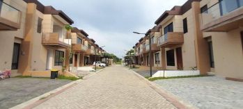 Cluster Di Sawangan Rumah 2 Lantai 3 Kamar Tidur Konsep Milenial