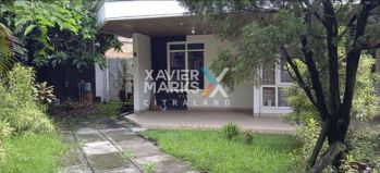 Rumah Hitung Tanah Rumah Tua di Jemur Andayani