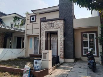 Rumah Luas ada Halaman Belakang Di Graha Raya Bintaro Tangsel