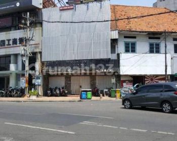Ruko Jl. Baliwerti Pusat Kota Harga Turun Drastis