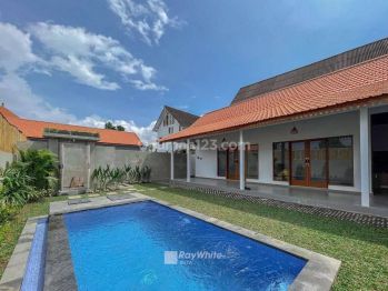 2br Villa Semi Furnished For Rent In Babakan