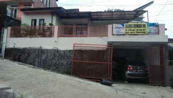 Rumah Adem Dan Nyaman