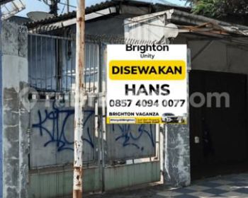 RUMAH   COCOK UNTUK GUEST HOUSE STRATEGIS  DI TENGAH  KOTA SEMARANG  JAWA TENGAH