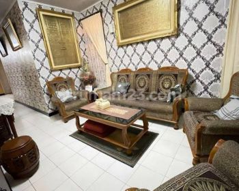 Rumah Dekat Tol Becak Kayu di Pondok Kelapa Jaktim