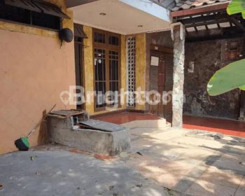 Rumah darmo satelit indah dekat hokky, dekat pasar modern, dekat PTC