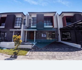 Rumah Central Park Juanda