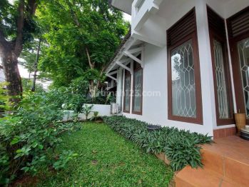 Disewakan Rumah 2 Lantai Siap Huni Di Cinere Blok J