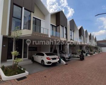 Dijual Rumah Ready Dp 0 Fasum Kolam Renang Cipayung Jakarta Timur