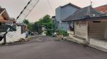 thumbnail-5-menit-tol-lenteng-agung-rumah-hitung-tanah-area-pasar-minggu-9