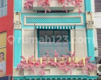 Dijual Ruko The Parisian Bintaro