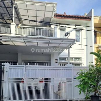 Rumah Renovasi siap huni di komplek Billymoon Pondok Kelapa