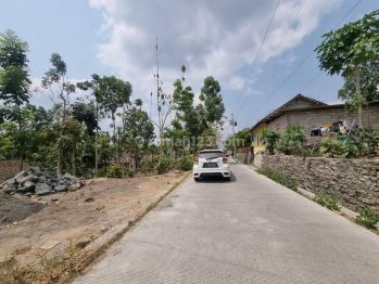 Tanah Hunian di Ambarketawang Jogja, Akses Mobil Papasan