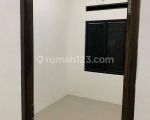 thumbnail-termurah-rumah-minimalis-modern-2-lantai-baru-pasar-rebo-6