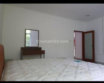 Rumah jalan  Hegarmanah