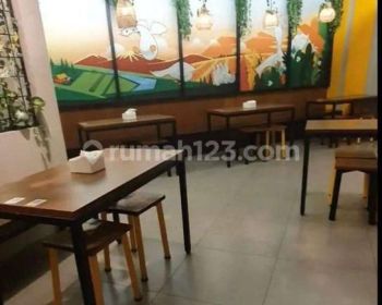 Disewakan di kusuma bangsa, daerah komersil, siap pakai