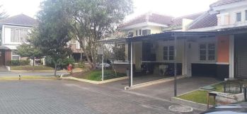 Sewa KotaBaru Parahyangan dekat WHOOSH stasiun ( stasiun KA cepat)