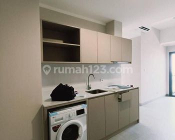 Disewakan Apartemen Menara Jakarta Kemayoran 3br Semi Furnished