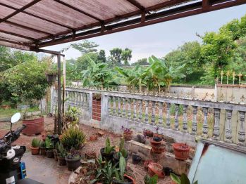 Dijual Cepat Tanah berikut Rumah Beji Depok