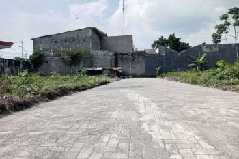 150 Meter Jl Kaliurang Km 7, SHM Harga Nego