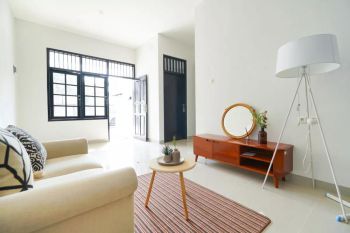 Dijual Rumah Minimalis Siap Nego Bisa KPR di Griya Loka BSD J-16047