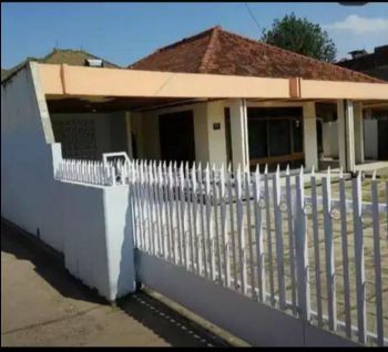 Rumah Unfurnished SHM di Margacinta, Bandung