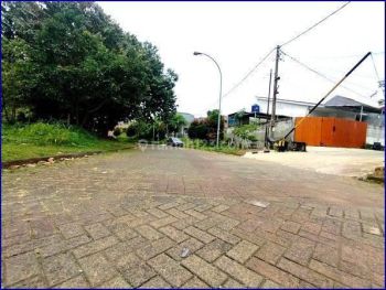 Tanah Di Dalam Perumahan, Dekat Pos Polisi Bilabong