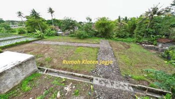 TANAH JOGJA Plumbon Jakal Km 10 Lingkungan Kos dan Perumahan UII. SHM