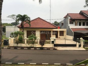 Rumah Bagus SHM di Jl. Bukit Mas, Rempoa Tangerang