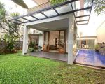 thumbnail-rumah-mewah-dan-modern-dalam-compound-dengan-kolam-renang-di-kemang-6