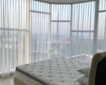 Apartemen Brooklyn 2 BR Furnished Premium