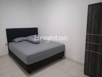 Rumah  di Puri Gading furnished