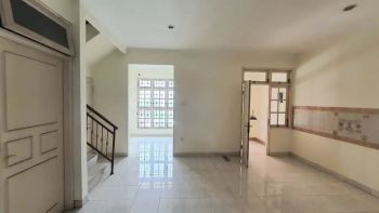 S053 Rumah di Marcopolo semi furnis Legenda Wisata Cibubur Bogor 2lt