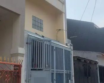 n960 Rumah 3KT 3,5 lantai Makaliwe Grogol 63m2 selatan