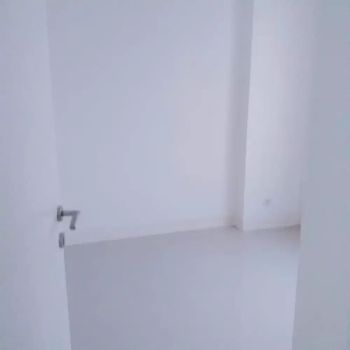 Dijual 2br kosongan bassura city tower Alamanda atas mall Rp.495jt