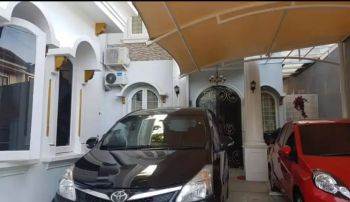 Rumah Bagus 2 Lantai Di Jatibening Baru